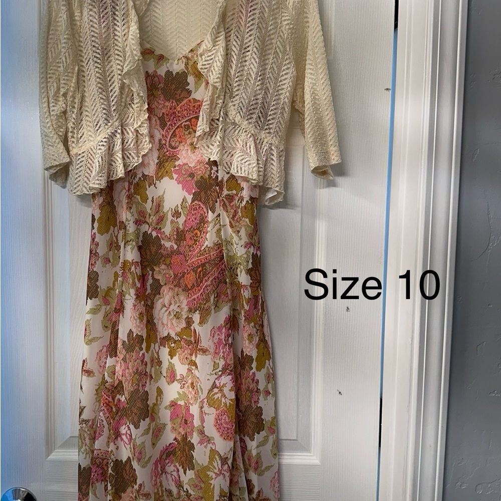 Floral Maxi Dress with Lace Cardigan